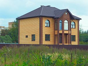 Изображение – Кирпич лицевой желтый "Янтарь" с поверхностью Риф
